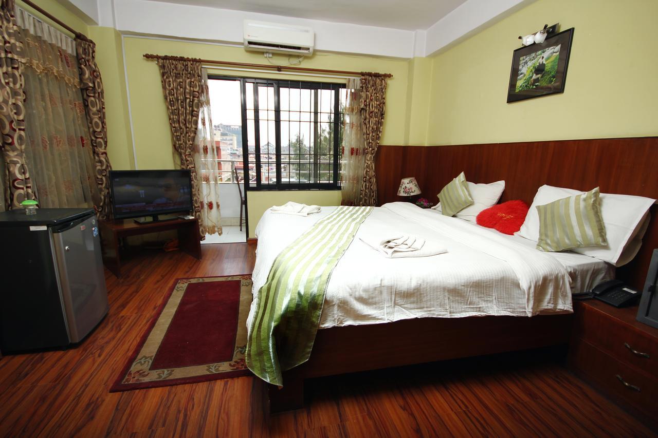 Classic Nepal Hotel Katmandou Extérieur photo