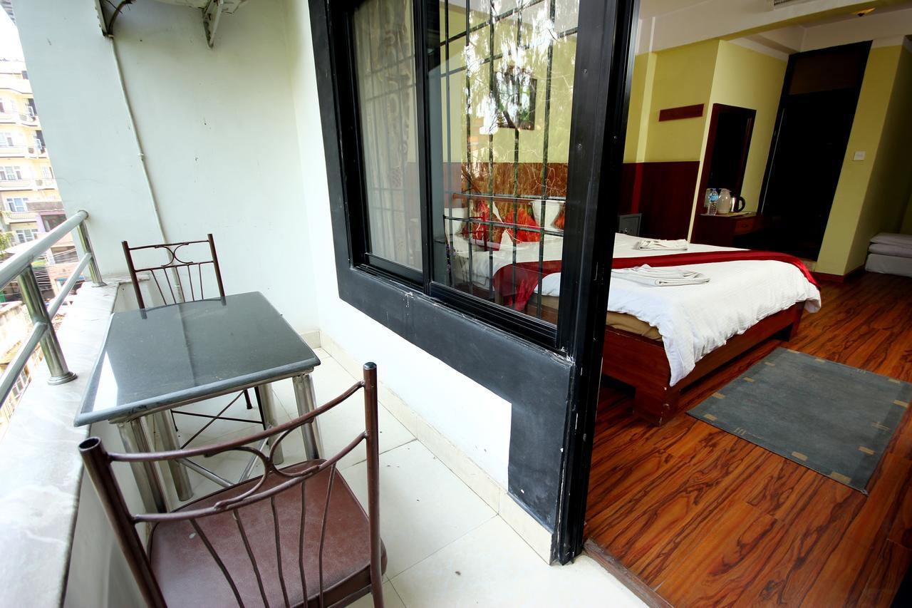 Classic Nepal Hotel Katmandou Extérieur photo