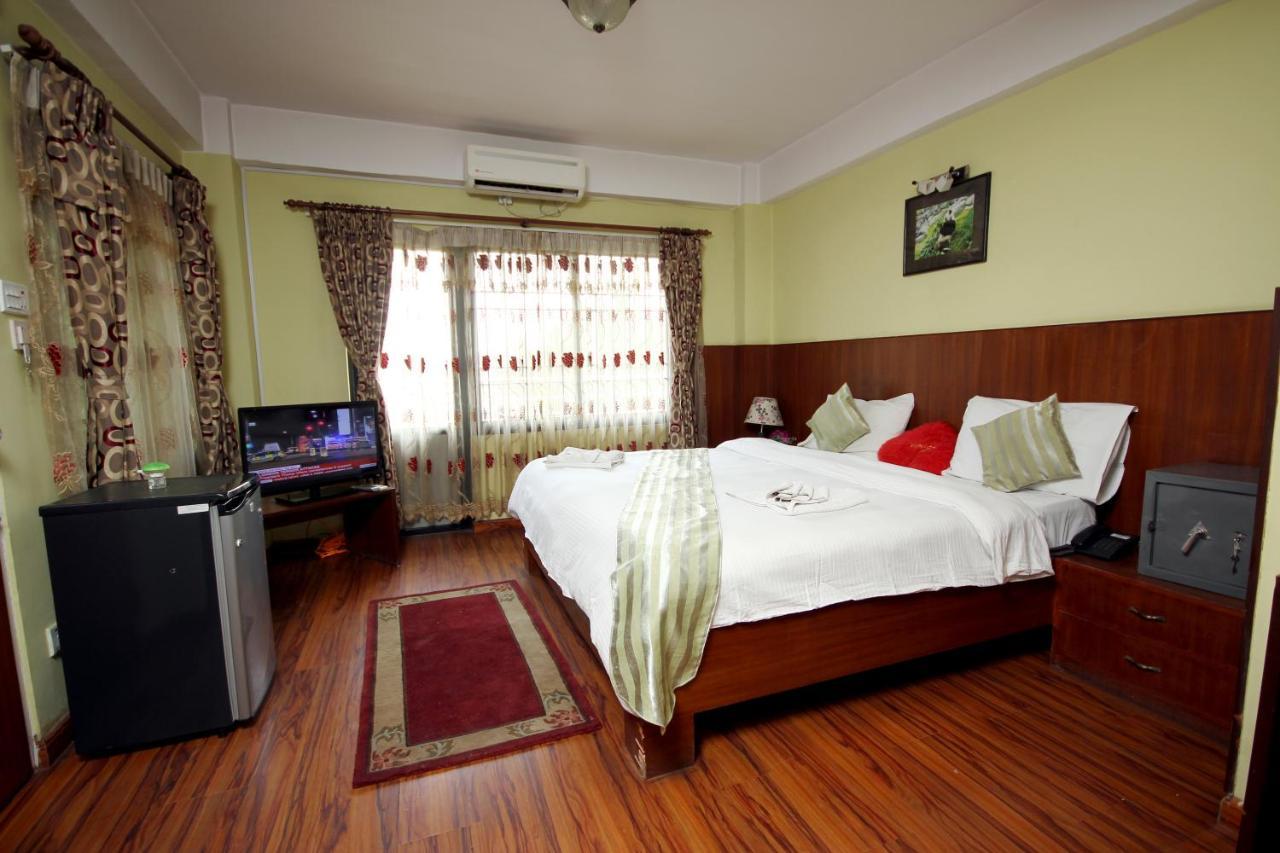 Classic Nepal Hotel Katmandou Extérieur photo