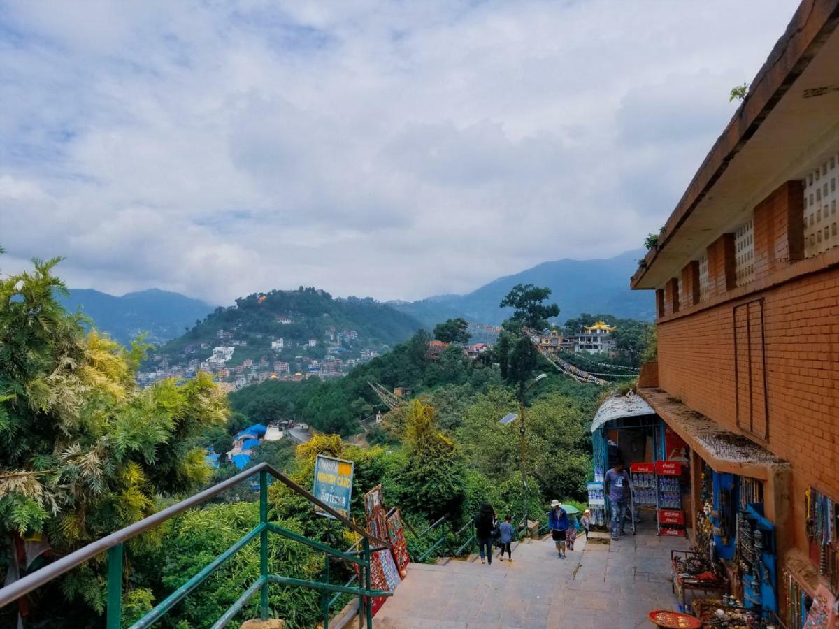 Classic Nepal Hotel Katmandou Extérieur photo